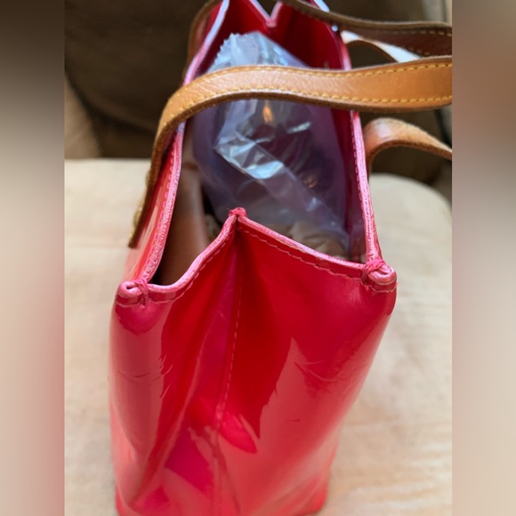 LV Mini Pink Vernis Tote - Picture 6 of 15